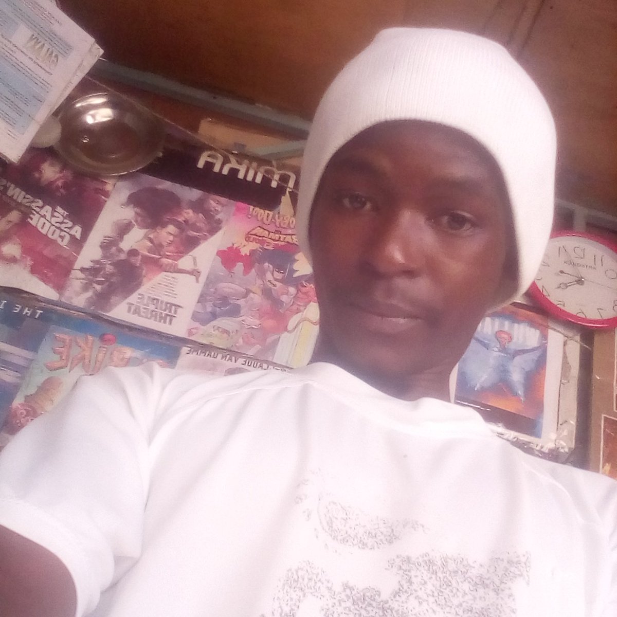 DJSlim254kE's tweet photo. Who Need To Earn 10k everyday via online JoB if you are interested with me contact me at djslim254k@gmail.com or on whatsapp at +254773823516 https://t.co/JU7p9yD5aY