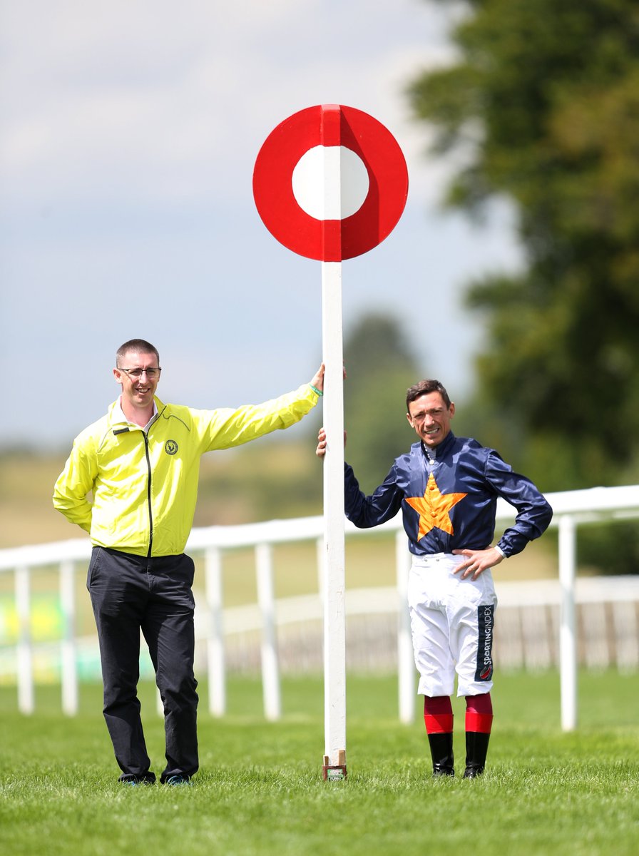 IJF_official's tweet photo. The next @Lives560 Challenge team to introduce is @GeorgeENB1982 and @FrankieDettori as Team Stradivarius who will be running 40 miles each
https://t.co/2UfsXKISQe https://t.co/ylzSfQkbjG