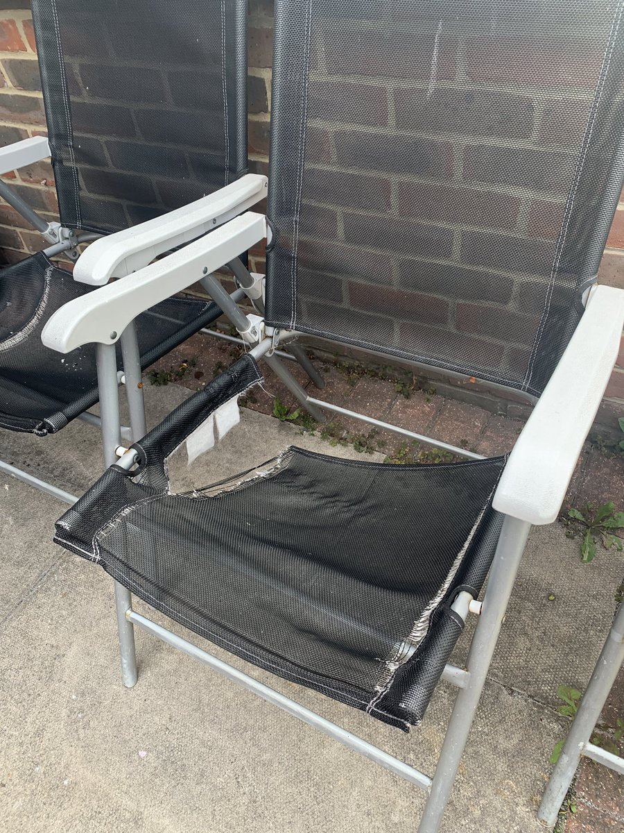 RBVECharity's tweet image. 🗣 CALLING FOR DONATIONS 🙏🏻
If anyone local to our Village in Aylesford is able to donate some garden furniture for our veterans in our emergency shelter accommodation, it would be very warmly received! 
As you can see, their current set up isn’t ideal! #stuckinachair