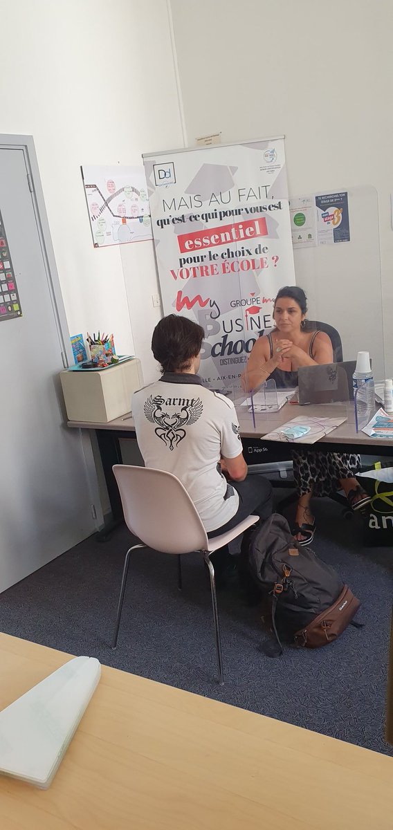 paqte83's tweet photo. 21 juillet 2020: @FaceVar a organisé à Toulon, un micro forum (93 personnes) avec @MerciPlus, @StartPeopleFRA , @mediapostfrance , @MyBusinesSchool ,@MadameEnService , @Icademie , la sauvegarde des forêts varoises et Interaction. Merci @VilleDeToulon et @Prefet83 . #paqte83 https://t.co/TqobvVkACC