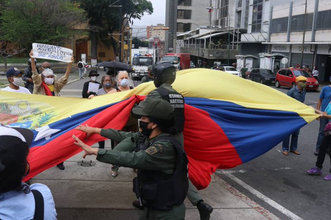 Sumarium tweet media