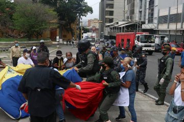 Sumarium tweet media