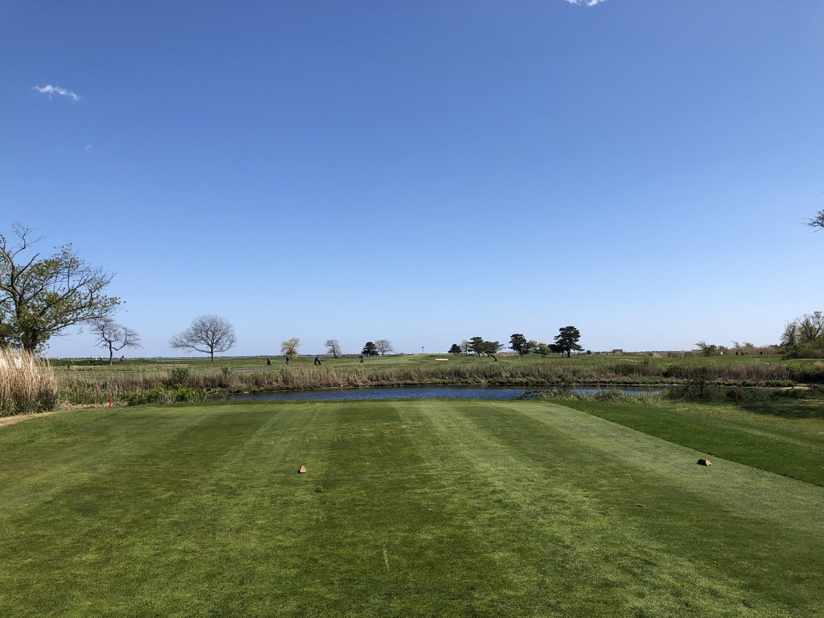 GCatMiddleBay's tweet photo. #TheGolfClubatMiddleBay #Golf #NYGolf #GolfLife #Golfer #GolfCourse https://t.co/w2QKxNyjTk