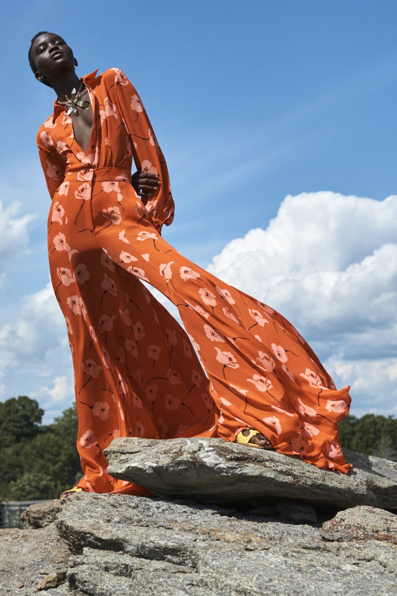 Vogue Runway tweet media