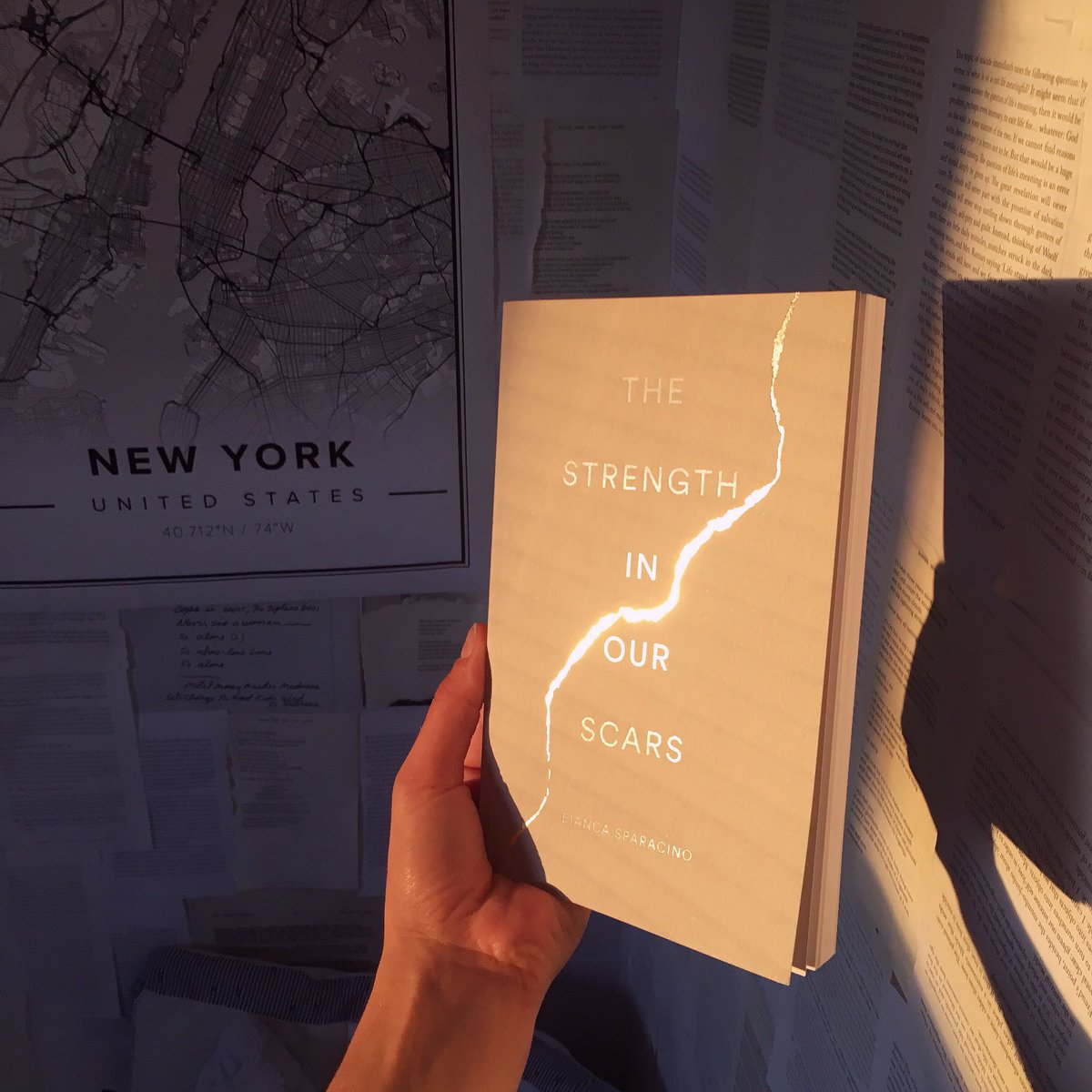 BiancaSparacino's tweet photo. Stay open — it’s how the light gets in. ✨ https://t.co/zwOGey1dQM
