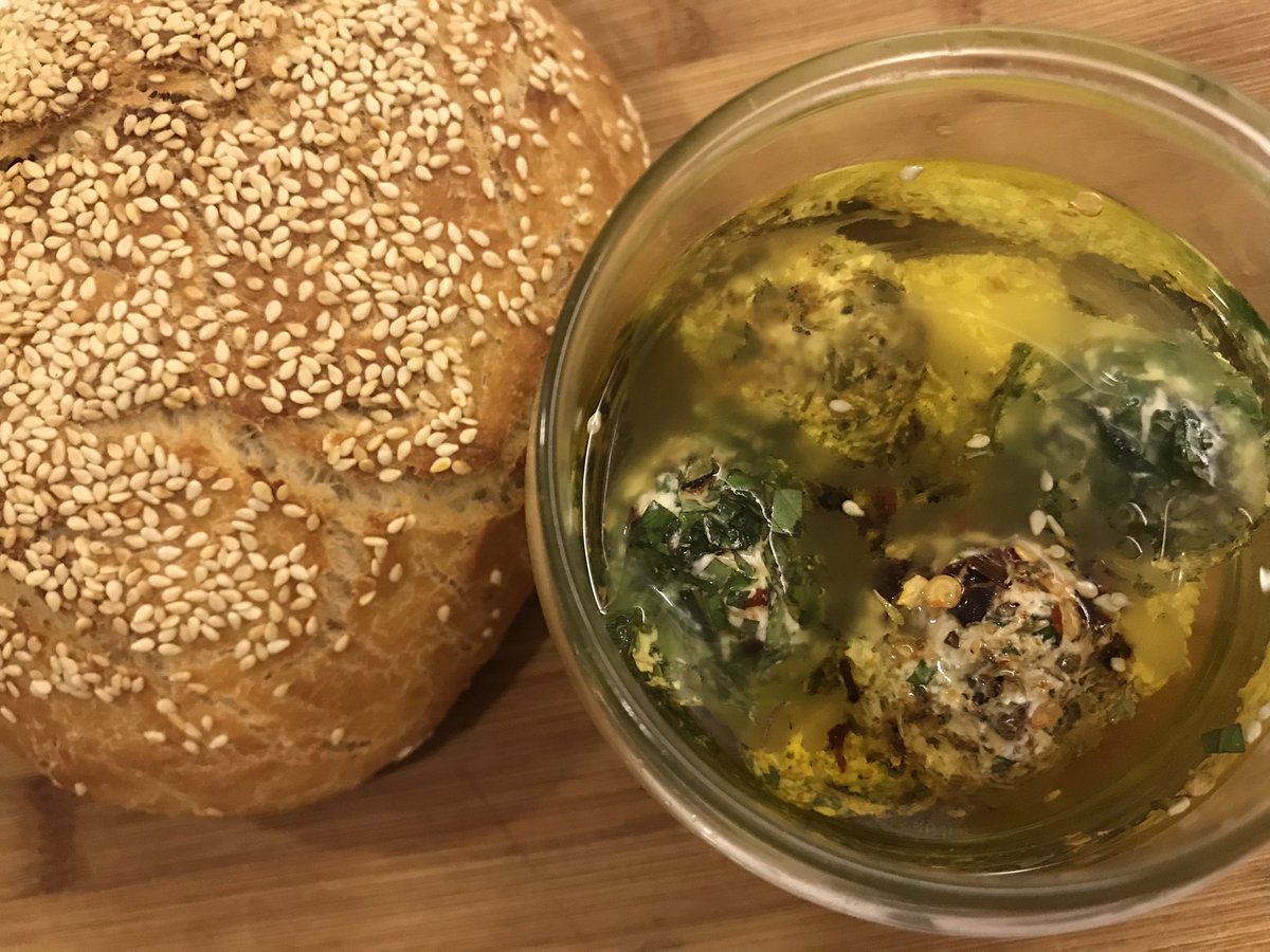 SangeetKothari's tweet photo. At #theenthubakers’ homes, happy mornings are made of these :-).
Homemade Labneh was the perfectly paired with freshly baked semolina sesame bread. Thanks to our #breadguru @dipeshdutt.
#bakinglove #homemade #bread https://t.co/XuWYJw8lIJ