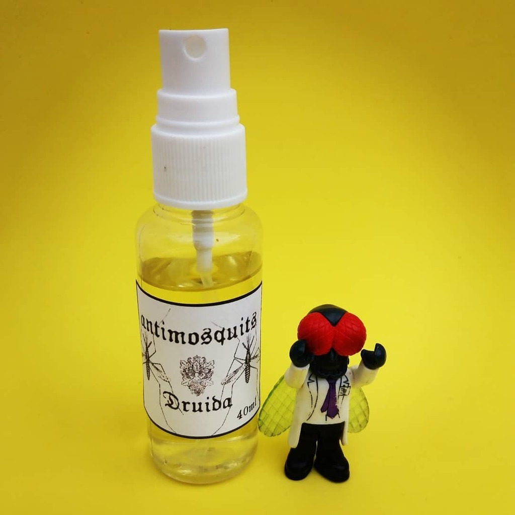 Druida41934908's tweet photo. Repel.lent de mosquits! 👎🐝 #druidaemporda #cosmeticanatural #repellentdemosquits #antimosquits #outdoors #camprrlifestyle #bitefree #ecofriendly #handmade https://t.co/mSypLKMaz6