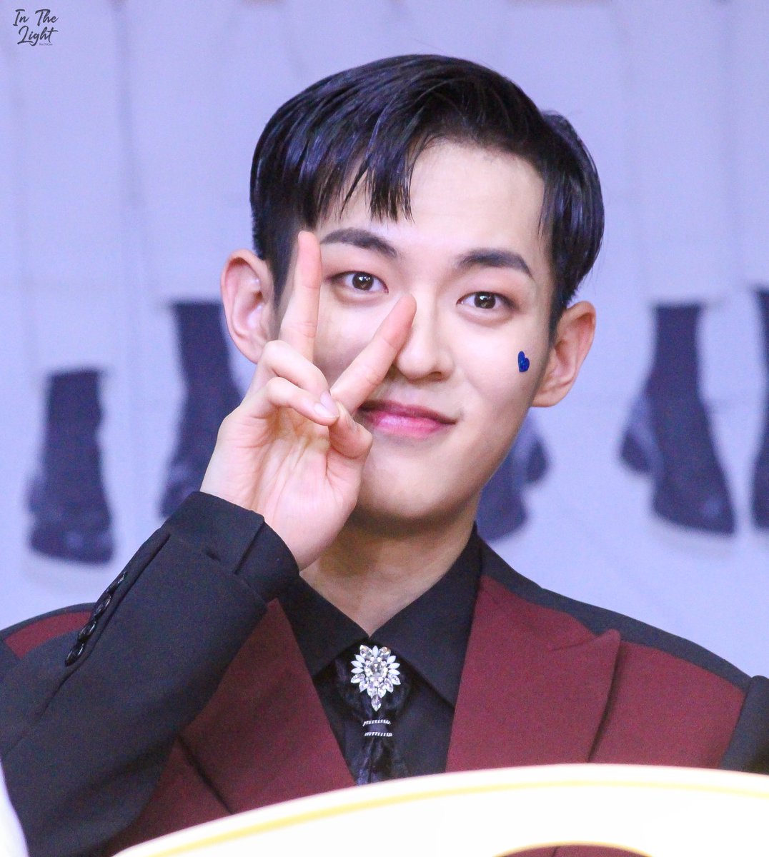 Koreaboo's tweet photo. Happy Birthday to N.CUS's extraordinary leader, EOS! 🥳 May this day shine as bright as you!🎂💗
#쿠키들의_가장_빛나는_별_이오스_데이
#HAPPYEOSDAY
#HBD_NCUS #이오스 https://t.co/1zvOih1mOc