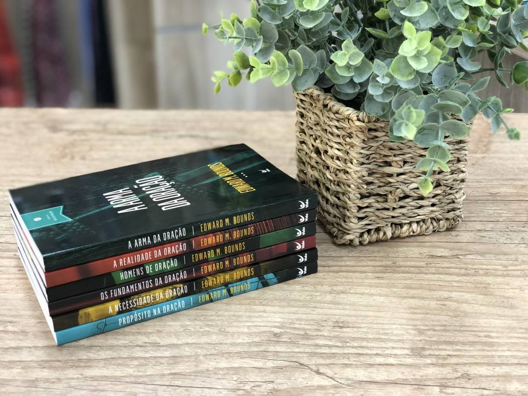 edclassicos's tweet photo. Fracasso na oração é fracasso em todos os aspectos da vida!

📚Adquira em nosso site todos os 6 livros de Edward Bounds sobre a oração: https://t.co/vpCofbKCId https://t.co/n4M0QQuHO0