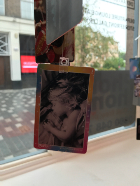 drawmeahome's tweet photo. Want to be read a story by Andy Kingston, Ali Smith, Sarah Wood or Idit Elia Nathan? call Phone Home's freephone no. 08000487517

Draw Me a Home exhibition at @departurelounge_ window and online 13thJuly-17Aug

#luton #iditelianathan @culturetrustuk @departurelounge_⁠⠀⁠ https://t.co/RP3eSdEUEO