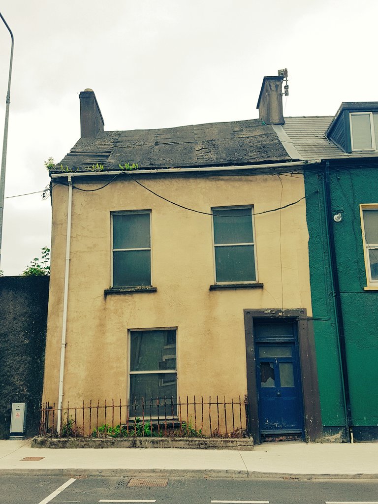 another empty property in  #Cork city centre left to slowly crumble, unloved, should be someone's home when there are so many of our neighbours  #homeless, it really is unforgivable  #inequality  #socialcrime  #culturalheritage  #CorkCC  #citiesforpeople  #Ireland  #PFG  #wellbeing