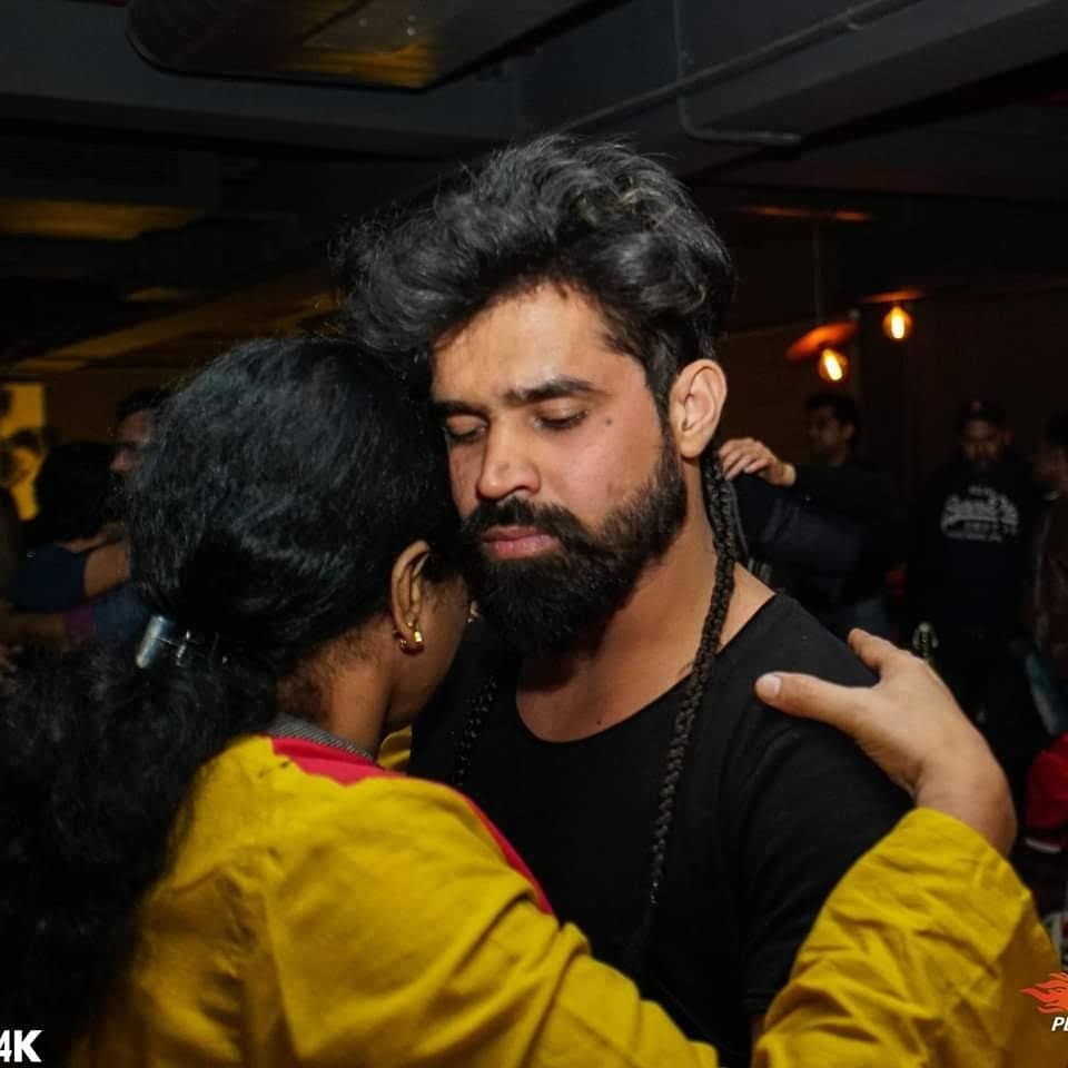 surajbachata's tweet photo. Do you feel that sound in the air? Then you are dancing... If you feel that sound in your blood you are enjoying!!!
@surajbachata https://t.co/Bq8oHmSUoz