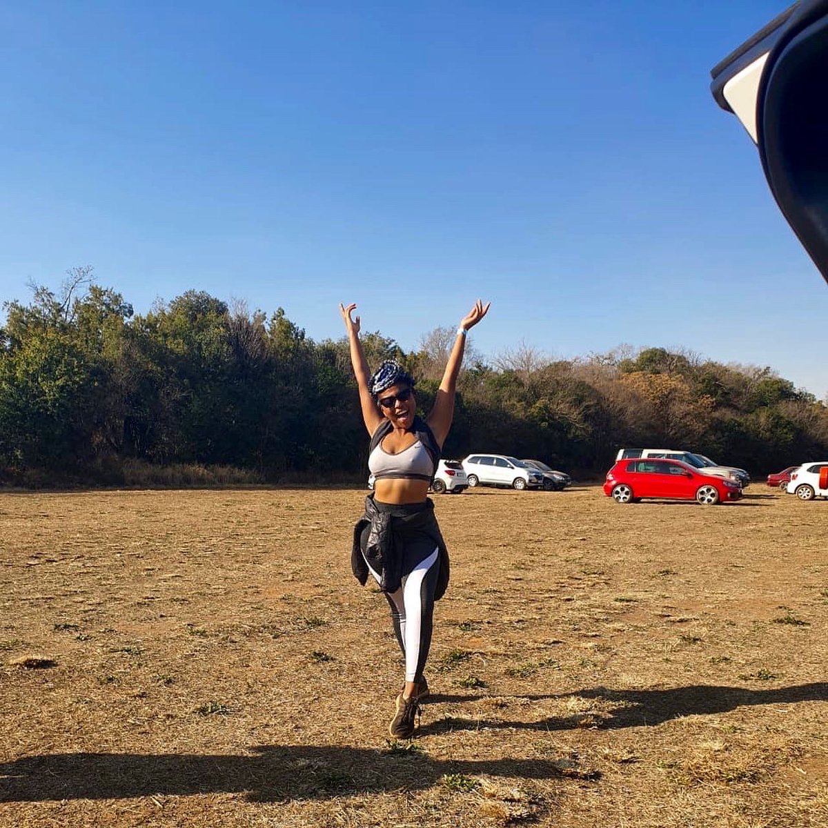 Madame_Shonsan's tweet photo. I really can’t wait for my next hike; Sunday’s are fast becoming my fave day of the week 🙌🏾 🔥 

Checkout what I got up to last time on my weekly hike at Hennops on #AllThingsShonisani  https://t.co/DlTS9CuUhM 🥰💫 https://t.co/JVKGuPtjxa