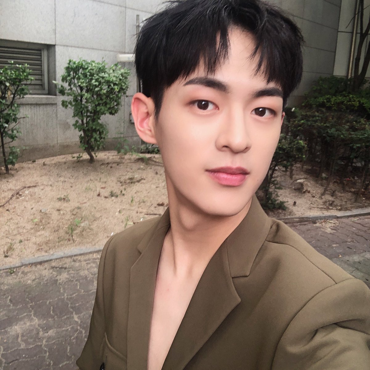 MyungjunMinhyuk's tweet photo. @ncusofficial Happy birthday my sweetie Eos ✨💓💘
Today is a special and beautiful day, it was the day that a beautiful star was born, congratulations on your day!! I hope you are better, please keep focusing on your health, we will always, always be here for you, ILY ♥💕
#HappyEosDay https://t.co/FsNeXaQ63n