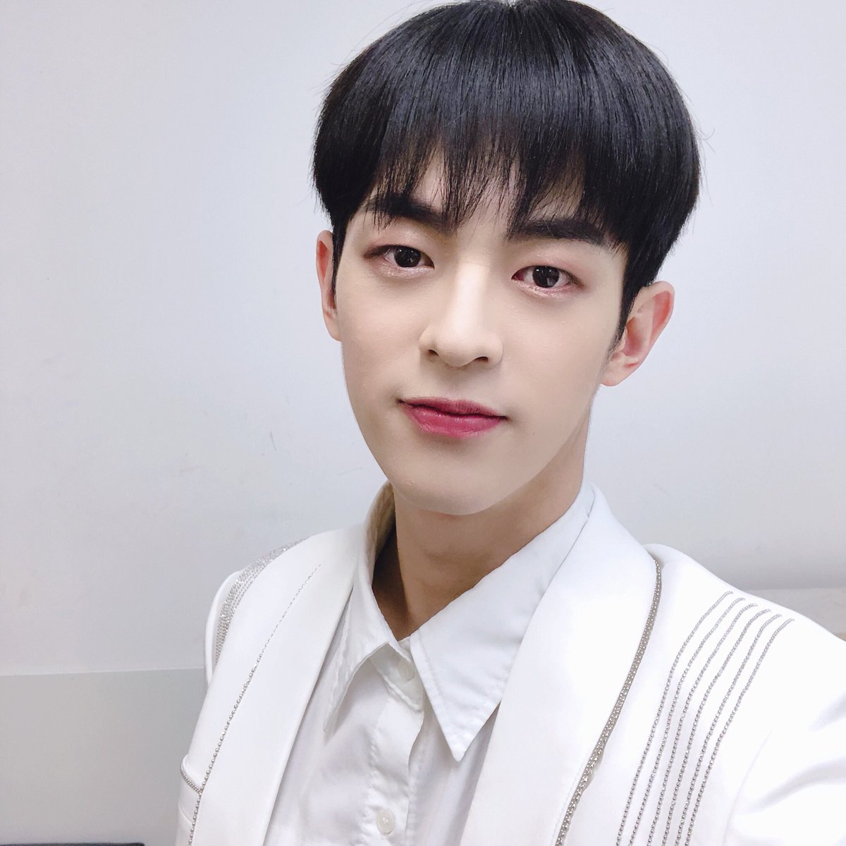 MyungjunMinhyuk's tweet photo. @ncusofficial Happy birthday my sweetie Eos ✨💓💘
Today is a special and beautiful day, it was the day that a beautiful star was born, congratulations on your day!! I hope you are better, please keep focusing on your health, we will always, always be here for you, ILY ♥💕
#HappyEosDay https://t.co/FsNeXaQ63n