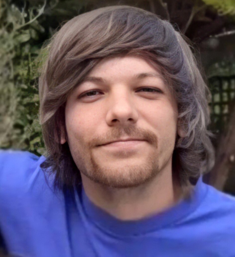 NiallAlmighty3's tweet photo. Tipos de L'ouis:
EL LIBRE https://t.co/Rol2p8c2rH