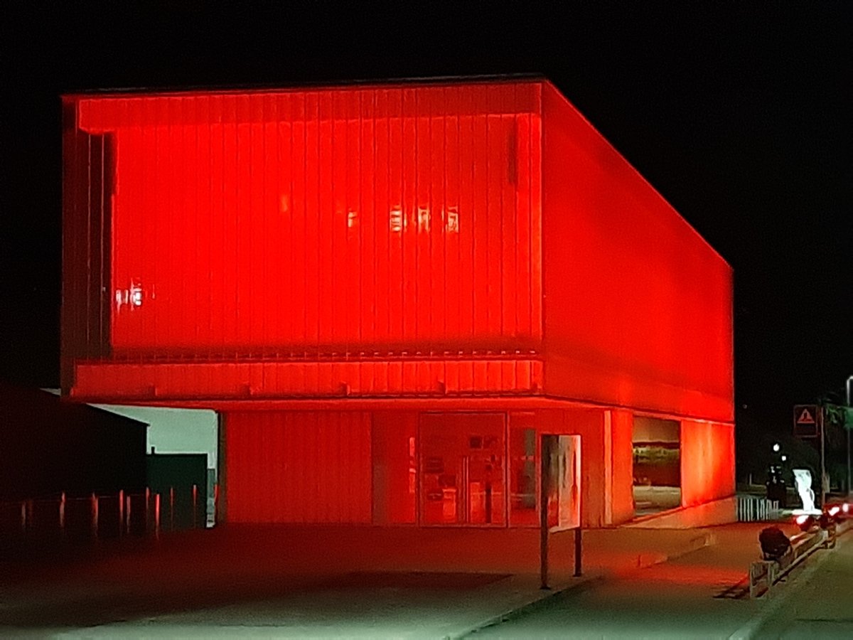 maxmuseo's tweet photo. Trascorriamo insieme un'altra serata estiva? Venerdì 24 luglio, il #maxmuseo sarà aperto per voi anche dalle 20.00 alle 21.30.
Questo in occasione del concerto dei Barocchisti diretti da Diego Fasolis, ultimo appuntamento open air di "VOCI E NOT(T)E", al Cinema Teatro Chiasso https://t.co/eTHsCa4GaT