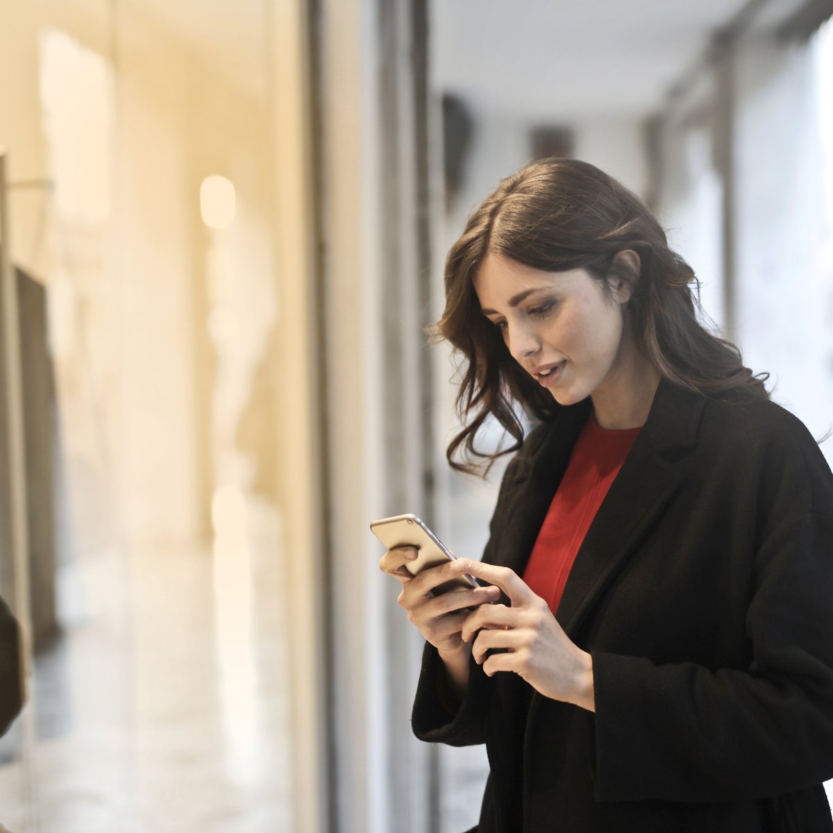 poln8loyalty's tweet photo. Send #PushNotifications your loyalty members. Not only is it beneficial to your #franchise brand, but members make more purchases when you use POLN8 #geofencing technology to capture their attention.📱 #IFA20 #ifpg #franchisor #franchisebusiness #mobilemarketing #loyaltyprograms https://t.co/EcEoX81j62