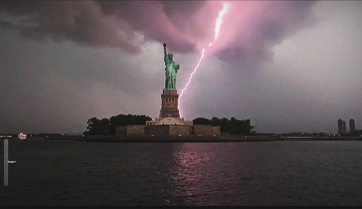 lbzchile's tweet photo. @_Mikey_Cee Crash your liberty.. https://t.co/HFXMtgvgxE