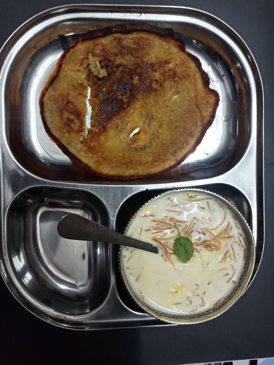 Pinky83996650's tweet photo. 🎶Tweeps who wants to taste some malpua and kheer???🎶
It turned out really yummy!!😋😋 https://t.co/RsOZqKplsu