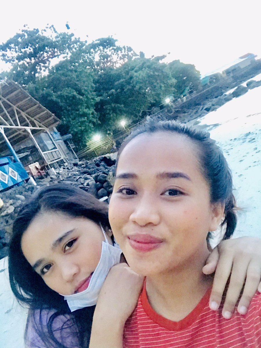 RT_Khate's tweet photo. Nalipay kay naka laag nasad ug kalamkam beach.#sisterswhomakewaves https://t.co/SNNM1DJxvp