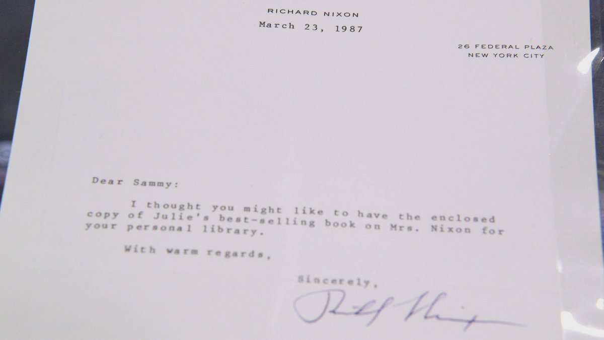 pawnstars's tweet photo. Learn more about Sammy Davis Jr endorsing Richard Nixon on Pawn Stars on Monday at 10/9c on HISTORY. https://t.co/DgHp75Ultq
