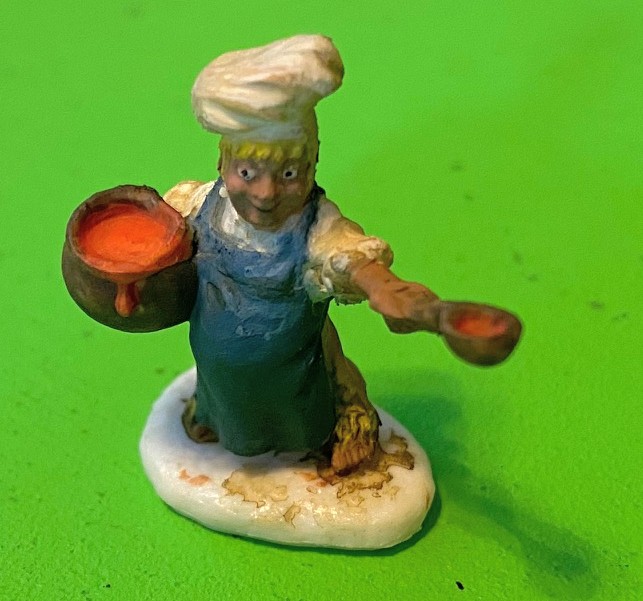 TooMiniOwlbears's tweet photo. So I started painted miniatures. And in my perfectionist nature, I've done a crap ton of research and watched videos and stuff. So I present to you my first and second mini. 1st mini: Pre-PaintersGuild. 2nd mini: Post s1&s2 #PaintersGuild https://t.co/LWjd9hBIJG