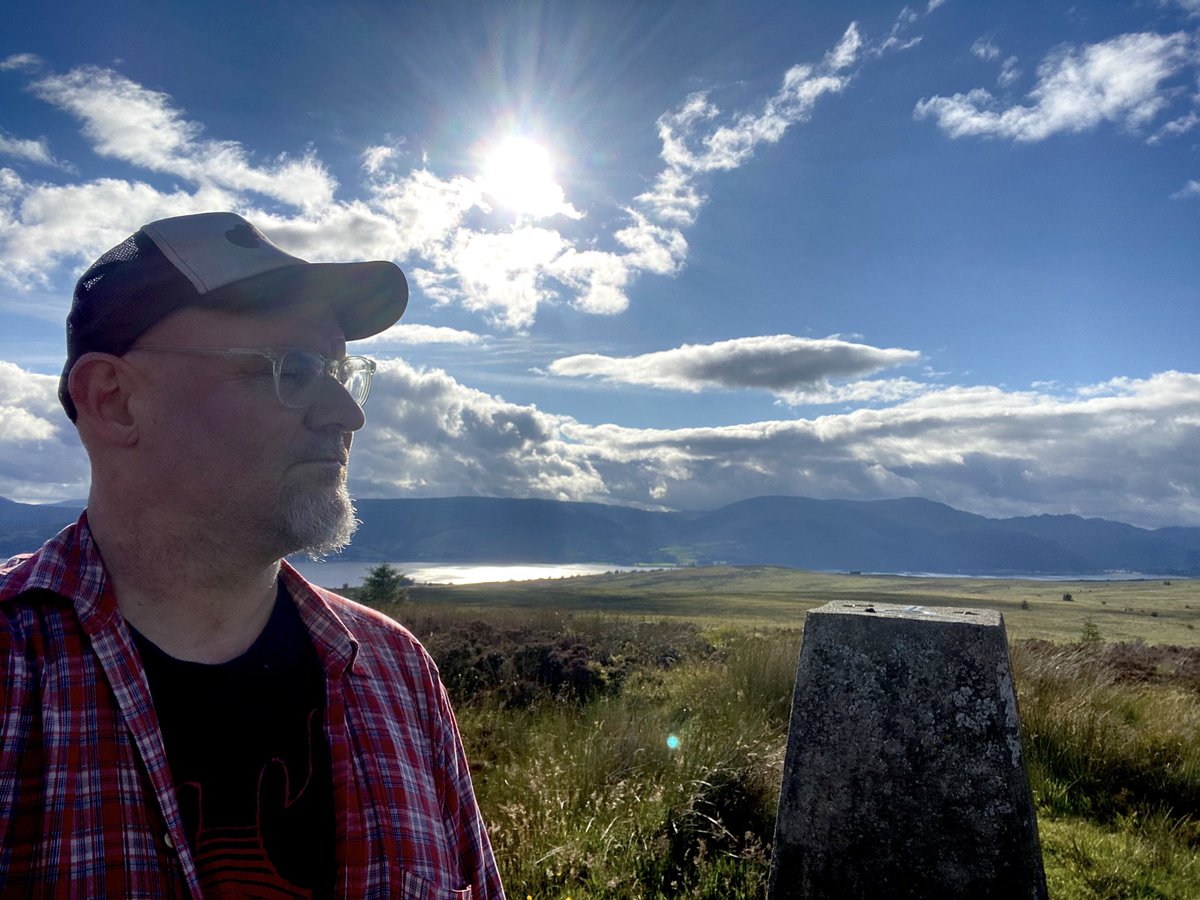 RealifersRoss's tweet photo. #LochLong #practicinglandscape #Scotland https://t.co/PWOCSrTved