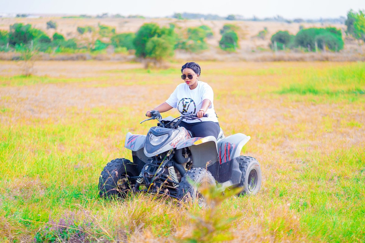 RevLucyNatasha's tweet photo. Took some time off and had some relaxing moments riding the quad bikes. Go out and do something you enjoy and renew your energy.
May the Lord satisfy you with His goodness.
#CelebratingLife
#TakingTimetoRest https://t.co/lwatcACZ4j