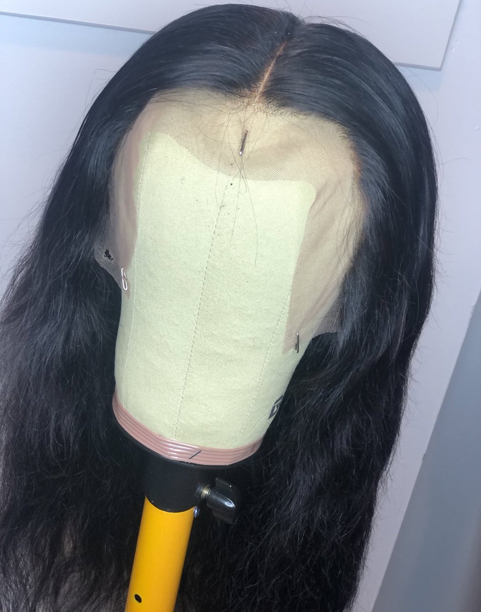 therealjcierra's tweet image. Tap Tap Tap in 🤍. Did my first wig. Excited to do something I love. Follow my Instagram @lacedbyjaeluv 🤍 hmu 📲

Hair: Meetu Hair from AliExpress 
Length: 14 +16 + 18 + 12 frontal 
Type: Body wave 🌊 

#firstwig
#frontalwig 
#bodywave
#lacefrontwig
#aliexpress 
#meetuhair