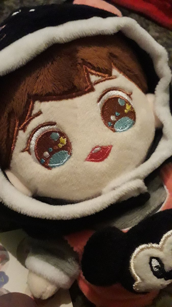 IMylele's tweet photo. ~Feedback ♡
MEU FILHO É A COISA MAIS LINDA! Depois de muito sofrer por ficar sabendo que ele foi vendido, mal sabia que era um presente pra mim. Não posso de deixar de agradecer a essa loja maravilhosa! ♡  @TwntyFourStore #TwentyFourStoreFeedback https://t.co/O9m78M1phA
