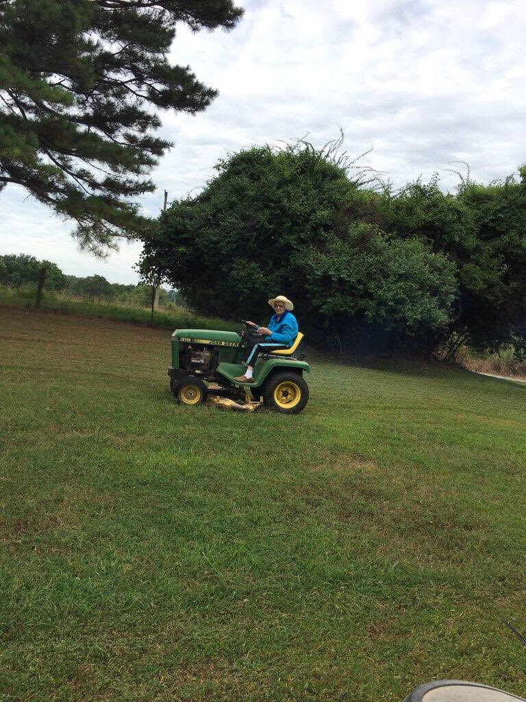 Carter_Cattle's tweet photo. 92 years old today and mowing her yard. She would be mad for a week if we mowed it for her. According to her, the @JohnDeere 318 was the best mower ever made so there’s no reason to trade it. Even if her Grandson manages a Deere dealership.....  Happy birthday Grandma https://t.co/jGVoWsrR6N