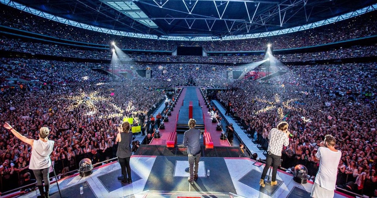 It's tea time tweet media