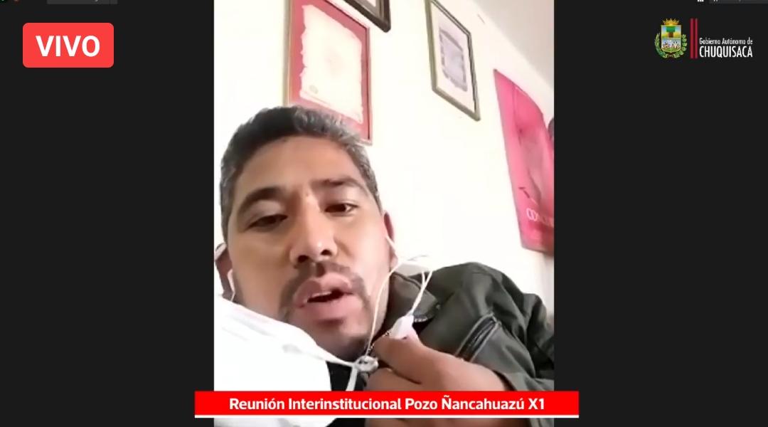 GobChuquisaca's tweet photo. #Ahora El presidente de #CIDEPRO, Sandro Rodríguez, enfatiza la unidad que se manifiesta en la reunión interinstitucional a la cabeza de la Gobernación "Nosotros vamos a unir a todos los Municipios y no permitiremos que nos quiten lo que es de los chuquisaqueños", subrayó. https://t.co/sEQMTNgdy8