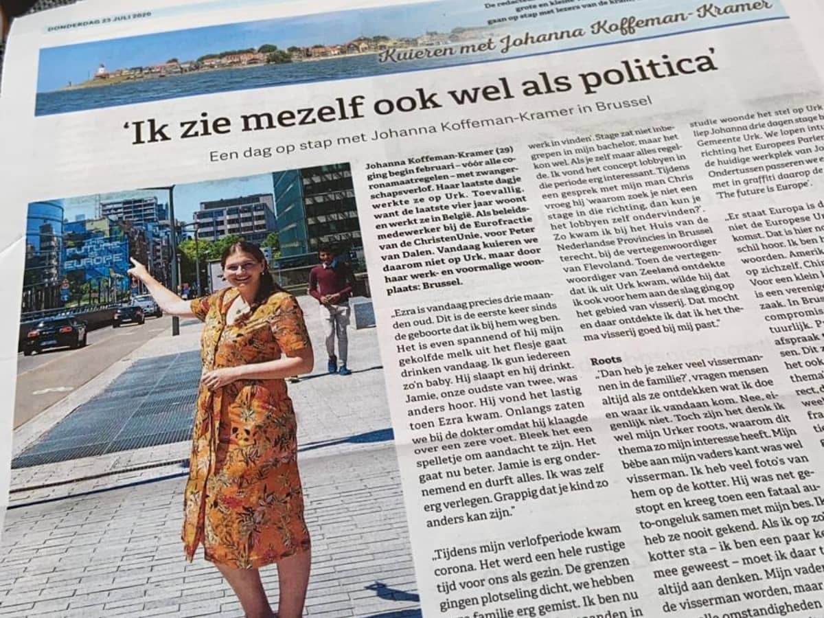 Als je me 5 jaar geleden had gezegd dat ik met 2 pagina's in <a href="/heturkerland/">Het Urkerland</a> zou staan, had ik je props vol ongeloof aangekeken, maar wat was dit een fijn interview, zo wandelend door #Brussel. Over werk, familie, #ambitie en #roots!✨🐟🇪🇺👨‍👩‍👦‍👦