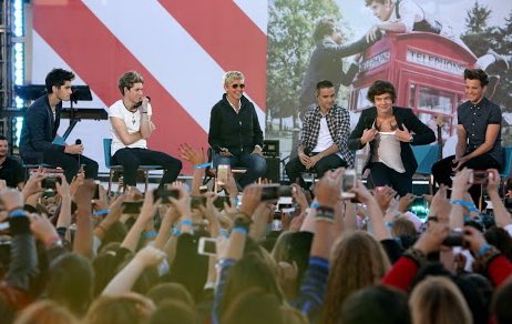 EllenD_world's tweet image. Happy 10-year anniversary 🎶🎉
@OneDirection #onedirection10years #1direction 
@harry_styles @zaynmalik @louis_tomlinson  @LiamPayne  @NiallOfficial