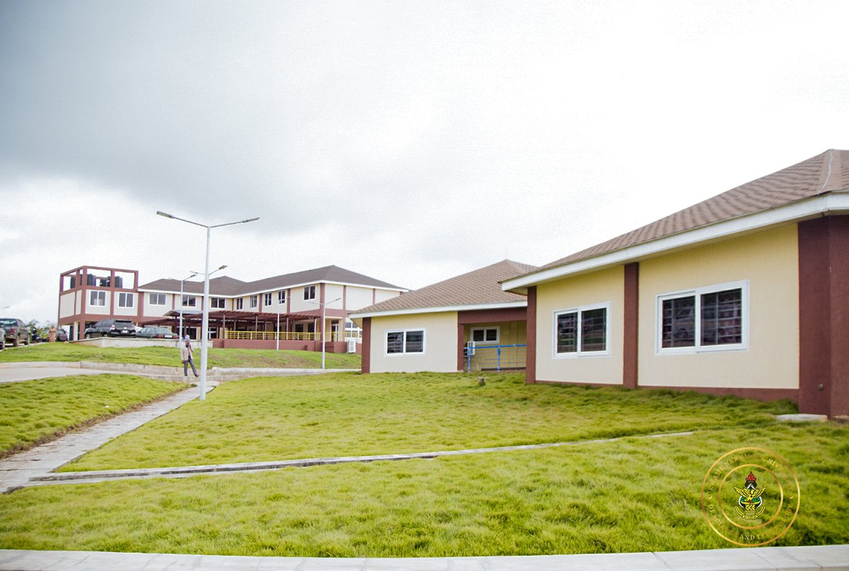 KNUSTGH's tweet photo. Management of KNUST, has commissioned the phase II of the Moree Campus. The campus is located on the beautiful coastal line of Moree, Central Region of Ghana. The Campus will run short courses in Marine/Oceanic related courses. Read More at: https://t.co/apOfvAf1Cl https://t.co/KQAG07qLmI