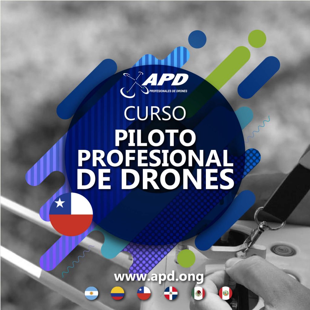 cbsantiago's tweet photo. Esta semana, Oficiales y Voluntarios del CBS dan inicio al Curso de Piloto Profesional de Drones, dictado por @APDPilotos, que los formará para operar tan importantes equipos, utilizados hoy en diversas áreas del servicio.
#BomberosSantiago #ConstanciayDisciplina https://t.co/Tth48Bh6xi