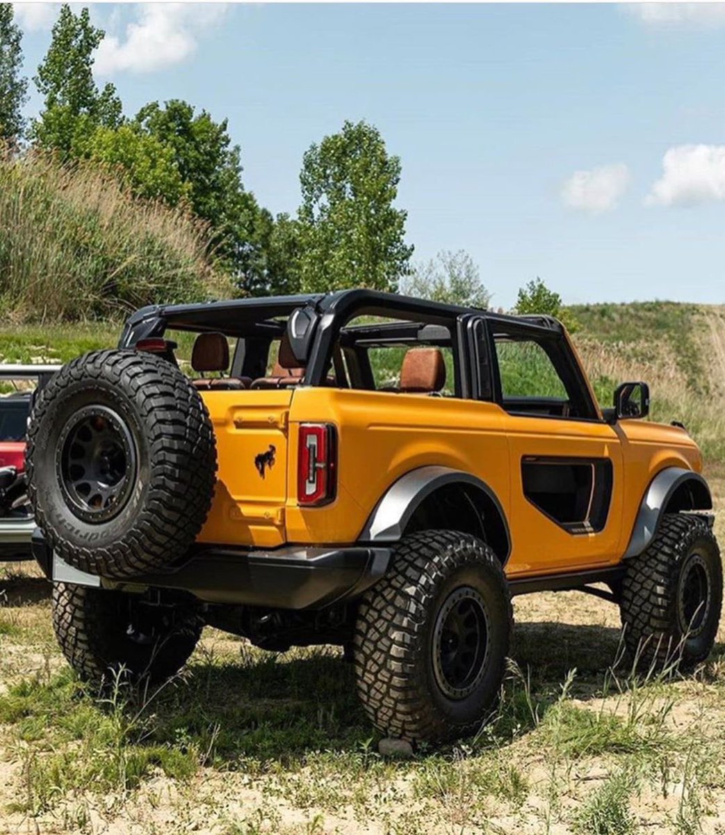 Ford Muscle tweet media