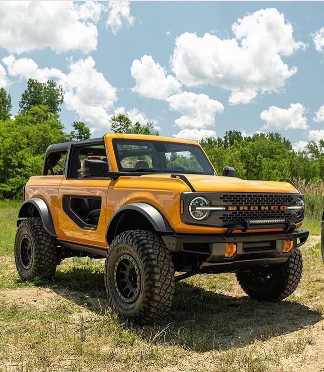 Ford Muscle tweet media