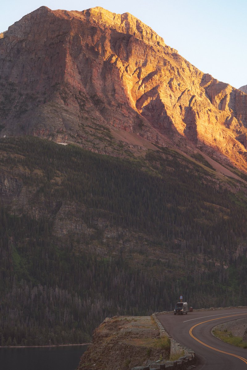 eamonsphotoss's tweet photo. exploring west glacier https://t.co/oyDnD3tNWx