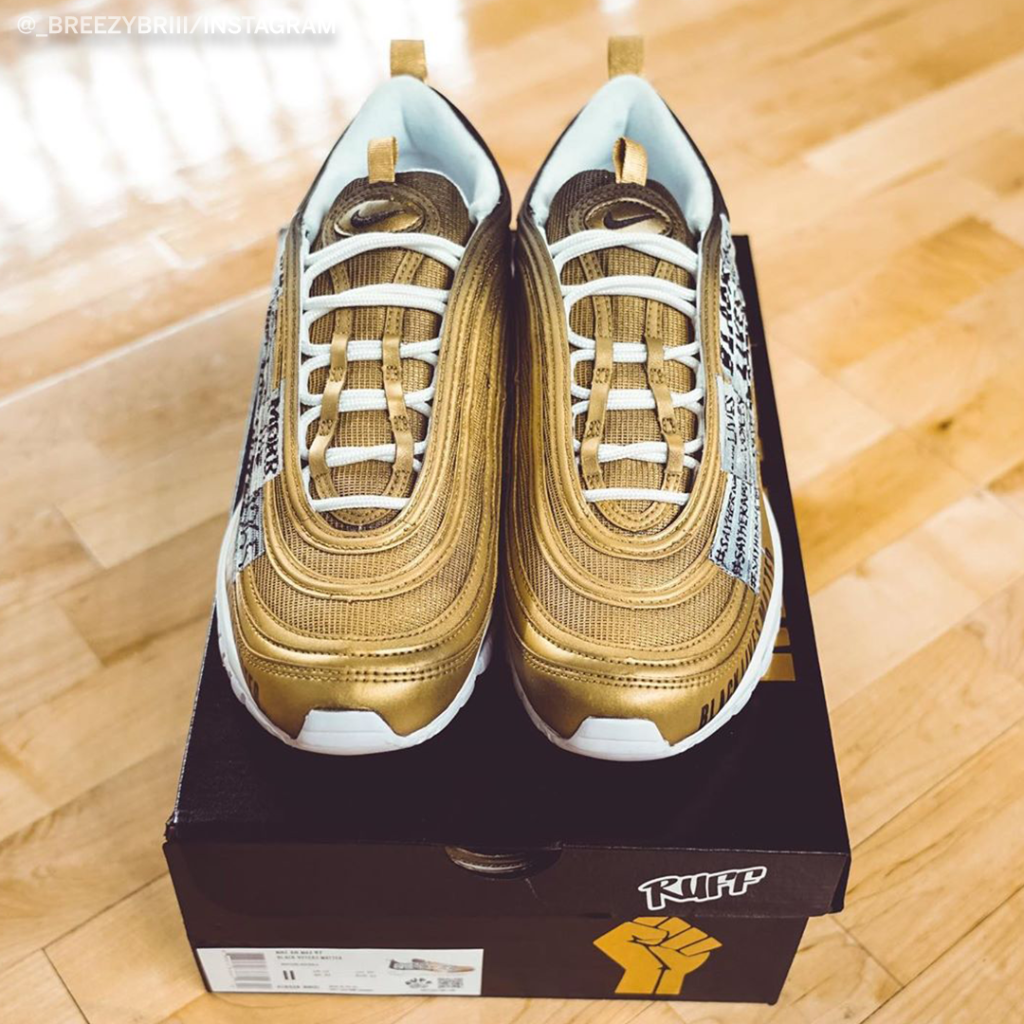 espnW's tweet photo. .@PhoenixMercury's Brianna Turner got custom Air Max 97 that showcase the Black Lives Matter Movement and the importance of voting. 

(via @_Breezy_Briii) https://t.co/lnV9OQli7S
