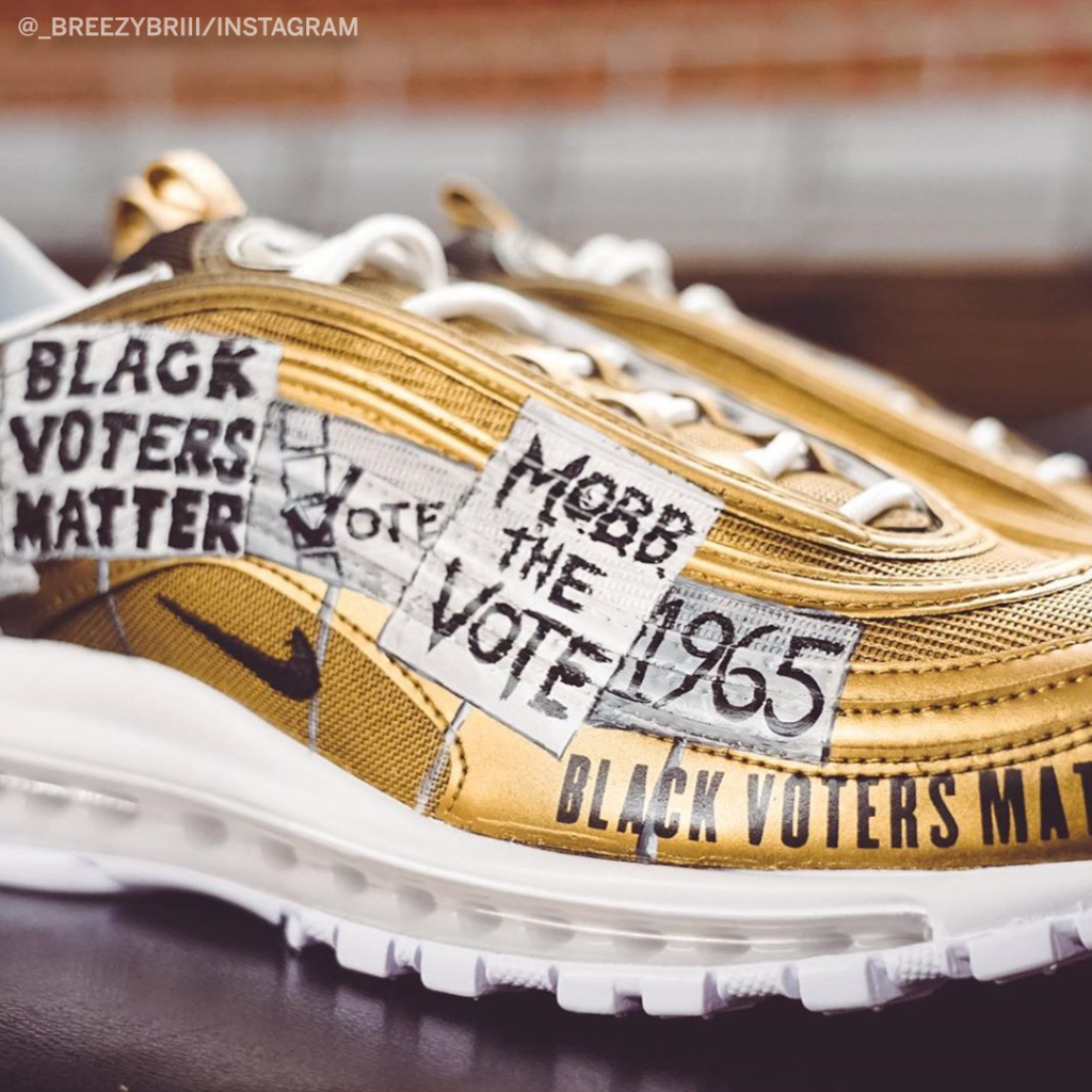 espnW's tweet photo. .@PhoenixMercury's Brianna Turner got custom Air Max 97 that showcase the Black Lives Matter Movement and the importance of voting. 

(via @_Breezy_Briii) https://t.co/lnV9OQli7S