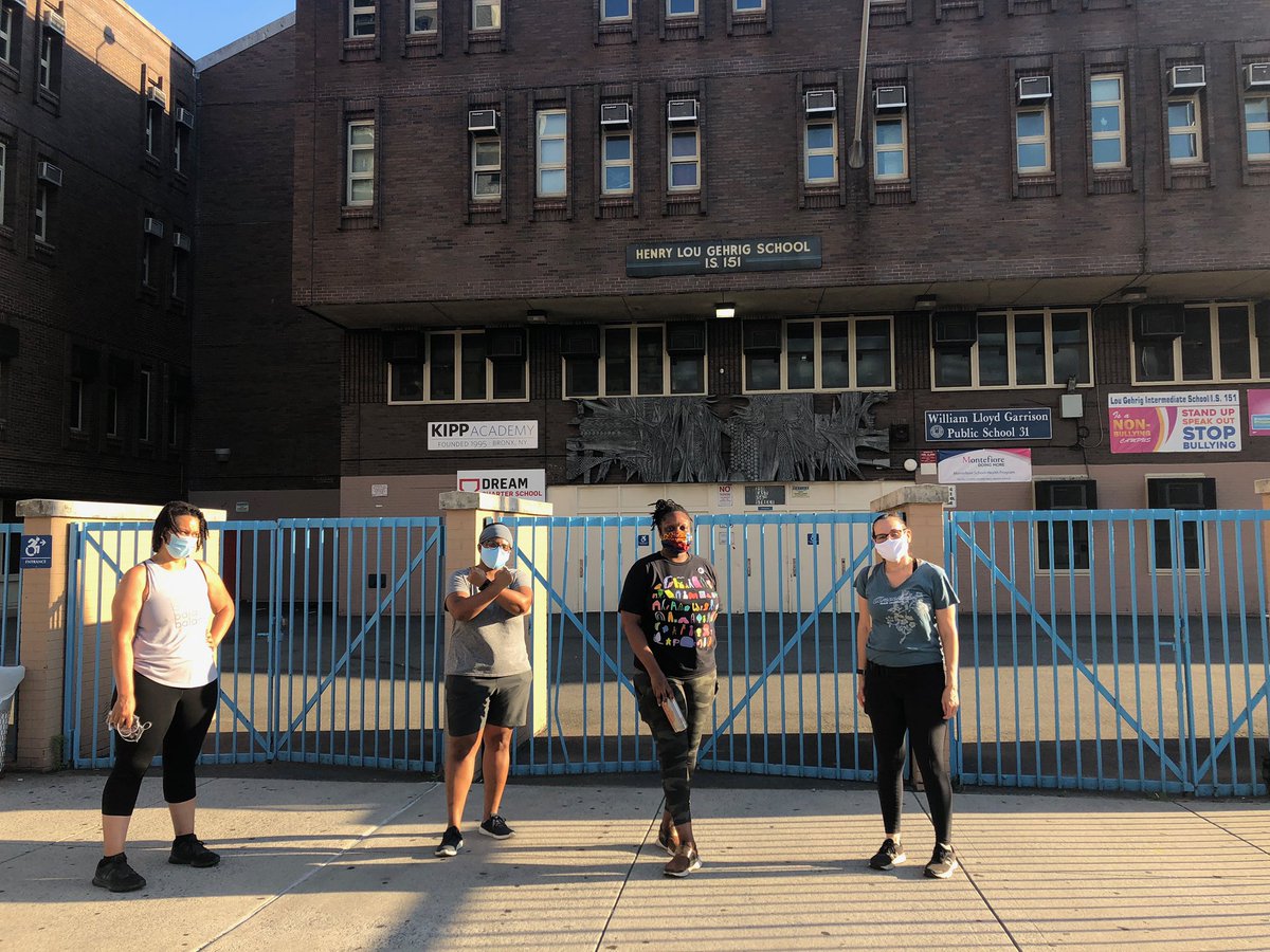 BronxSole's tweet photo. #bronxsole #yourhealthyourhoodyourhistory #itgoesdowninthebx #bxs #forbronxitesbybronxites #theboogiedown #boogiedownbronx #theboogiedownbronx #bronxfit #not62 #lovingthebronx #learningthebx #bronxhistory #knowyourhood #keepinitbronx #keepinithealthy #ahealthybronx #howwebronx https://t.co/pNYq32NXN5