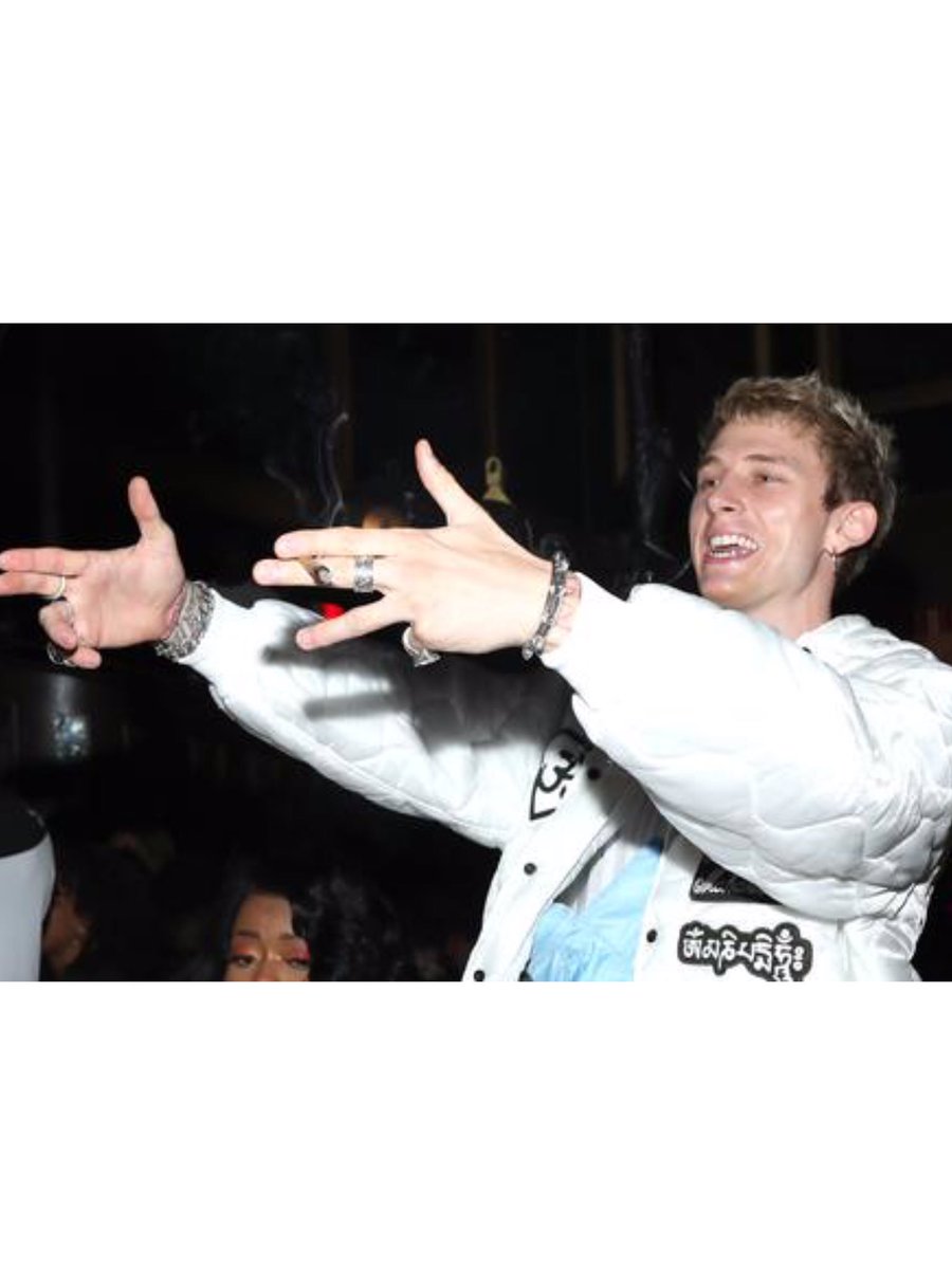 Yes this thread was inspired by these big ol balls because if they didn’t remind you of this scene ur wrong