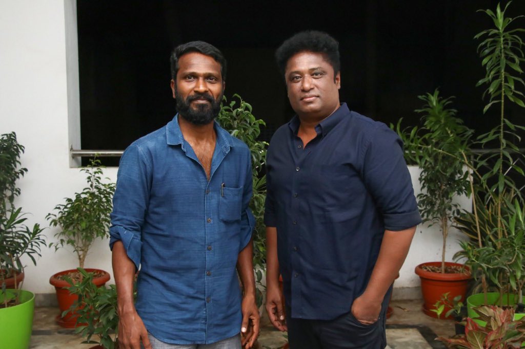 Dhanush__swag's tweet photo. Director @VetriMaaran's immediate next project is to be with @dhanushkraja, produced by #EldredKumar's #RSInfotainment! Project to begin immediately after #lockdown lifts, before #Vaadivasal! #VetriMaaran-@sooriofficial project also on the cards!.....
https://t.co/7fb5FIydEm