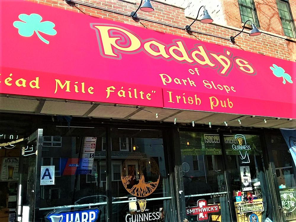 LiquidAssetsNYC's tweet photo. Paddy's of Park Slope (273 13th St. nr 5th Ave.) had its draft lines cleaned! This classic Irish pub has a great Draft Beer selection & friendly service so stop on by for a cold Beer!
#Paddys #PaddysofParkSlope #ParkSlope #BK #BKBars #Beer #BeeronTap #DraftBeer #LiquidAssetsNYC https://t.co/m9fn6OxRKd