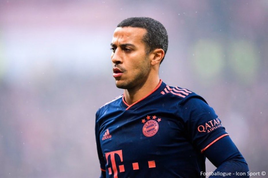 Footballogue's tweet photo. [#Mercato🔁] 🔴 Liverpool et le Bayern auraient trouvé un accord pour Thiago (30M))

(@ESPNFutbolClub) https://t.co/2VcDMDk3xr