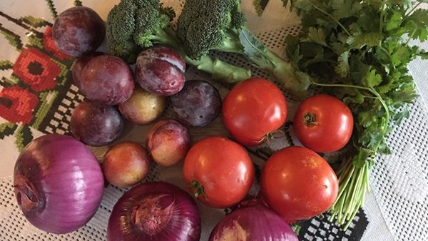 Here are some pictures taken by reviewers of what they were able to purchase with their $20 in tokens and vouchers.  #foodstudies20  @UCANR  @PetalumaBounty  @UCCESonoma  #CalFresh,  #EnvironmentalScan  #SNAPEdWorks