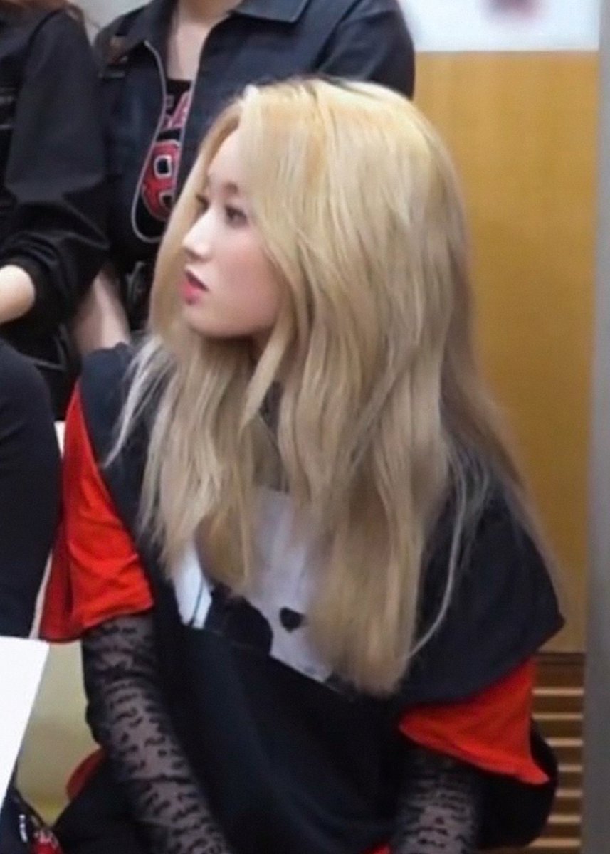 gowpics's tweet photo. gowon being the most stunning girl in kpop.. but y’all ain’t ready for that conversation! https://t.co/qESU3CZA23